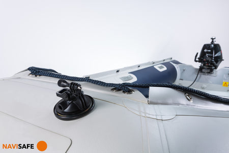 Navisafe Navi Light 360° 2NM mit Saugnapf weiß | USCG 2sm | 6 Modi | wasserdicht 20m | 139g