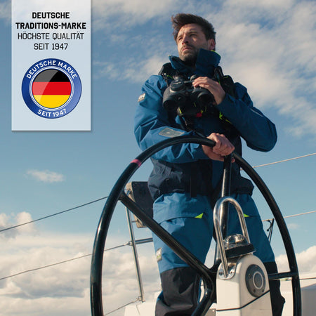 Steiner Commander 7x50 – Skipper am Steuer mit Fernglas, Deutsche Traditionsmarke seit 1947