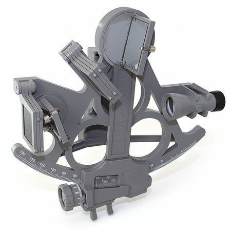 Davis Micromaster Mark 25 De Luxe DA025 – Vollsicht-Sextant aus glasfaserverstärktem Kunststoff grau, 178 mm-Gradskala 0–130°, Teleskop mit 3-facher Vergrößerung, 7 Sonnenfilter, LED-Beleuchtung, weißer Hintergrund