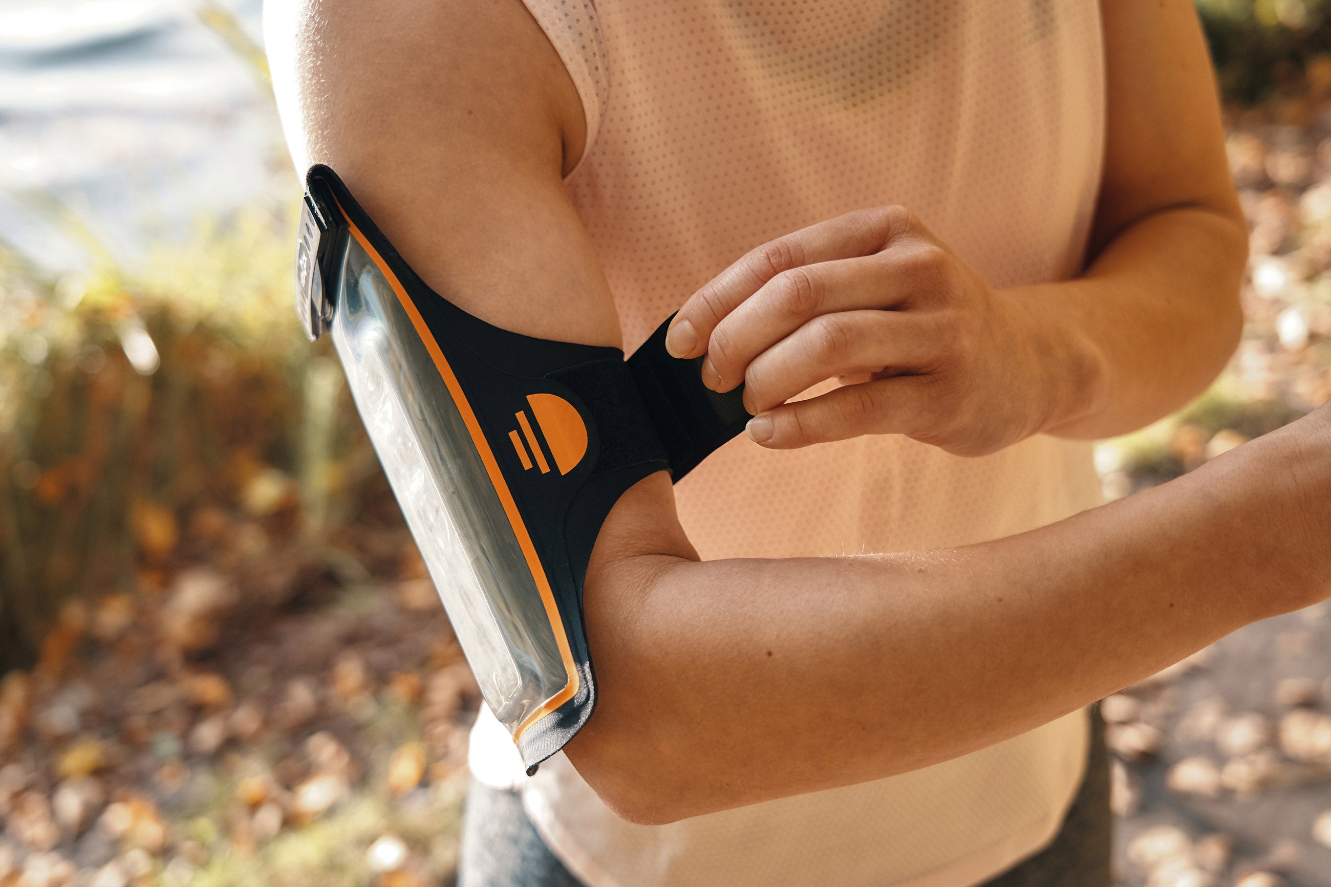 FIDLOCK HERMETIC Armband - wasserdichte Smartphone-Armtasche