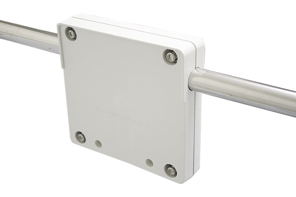 Außenborder-Halterung aus Polypropylen für 25 mm Rohr - Bis 8 PS